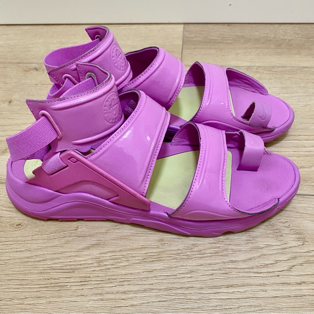 Nike Air Huarache Gladiator QS Sandals Fuchsia Glow women’s size 11 - Picture 5 of 12